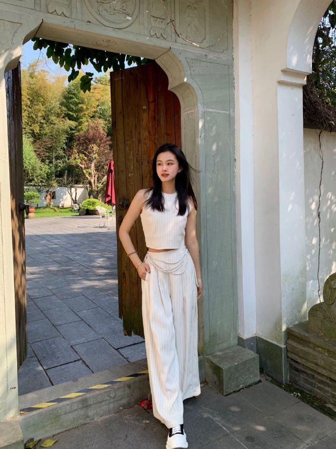 赵今麦担纲《一念江南》女主角，古装治愈剧新篇正式开启